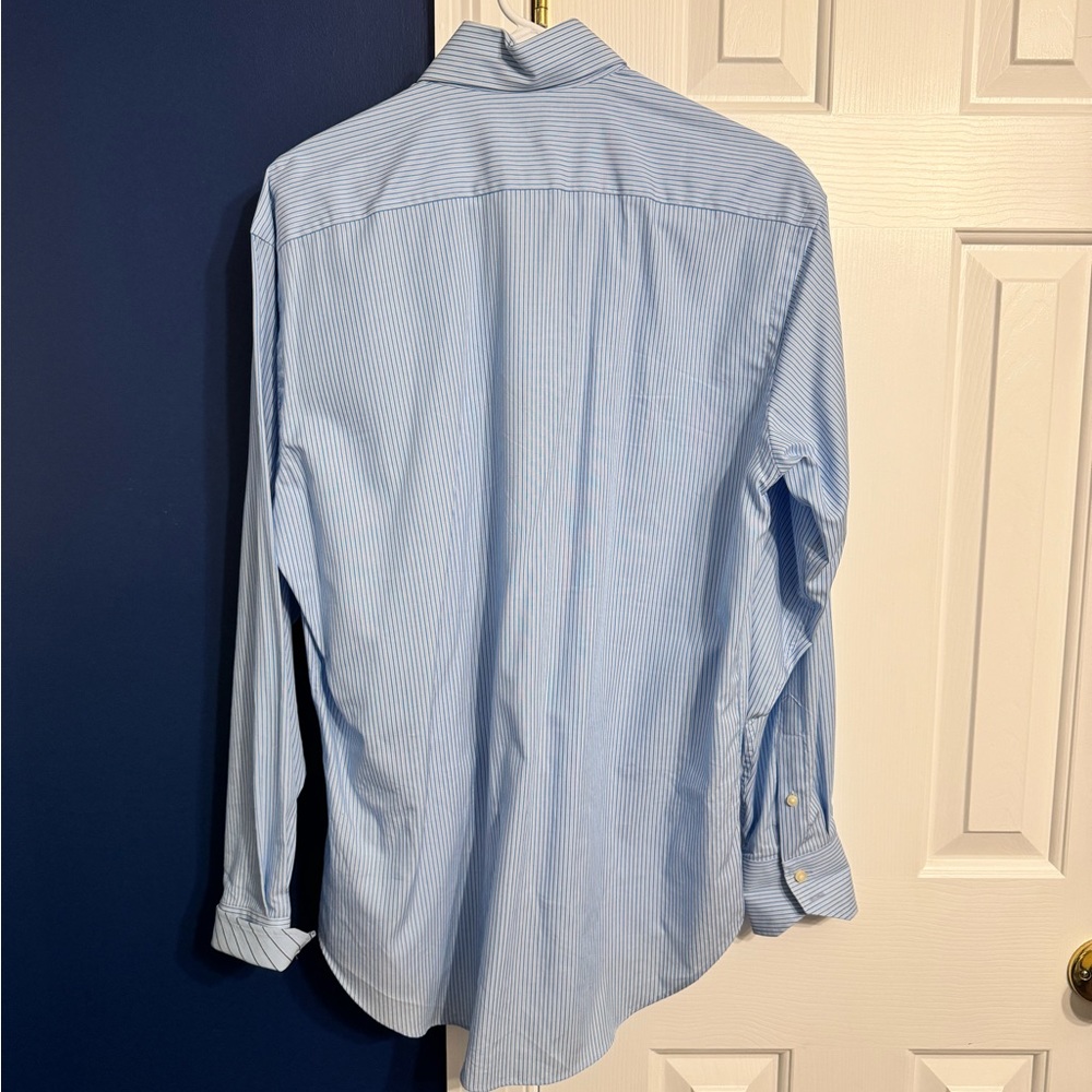 Tailorbyrd Button Down In Size Medium. - image 5